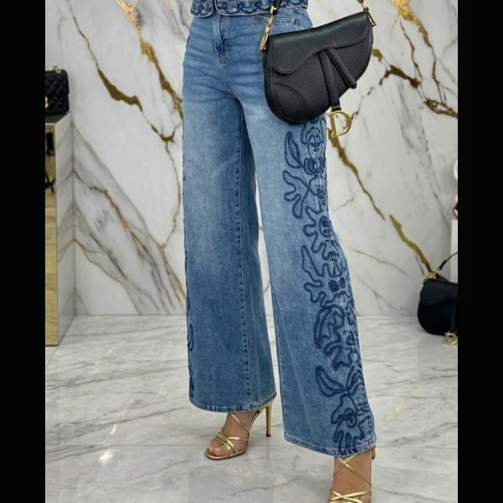 Stylish Blue Abstract Denim Set - Picture 3 of 3